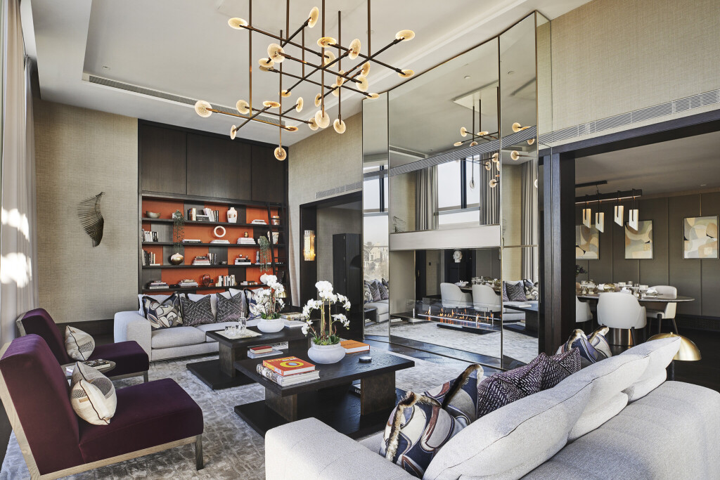 LIVING ROOM_BELVEDERE PENTHOUSE_Loomah Bespoke Carpets & Rugs_Interior Design By Goddard Littlefair_Photography By Mel Yates